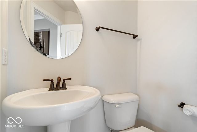 15154 Blue Ribbon Boulevard, Fishers, IN 46040