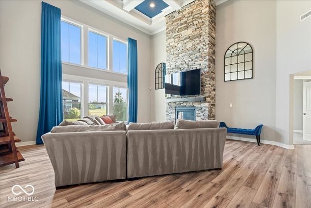 15154 Blue Ribbon Boulevard, Fishers, IN 46040