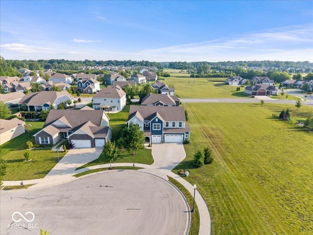 15154 Blue Ribbon Boulevard, Fishers, IN 46040