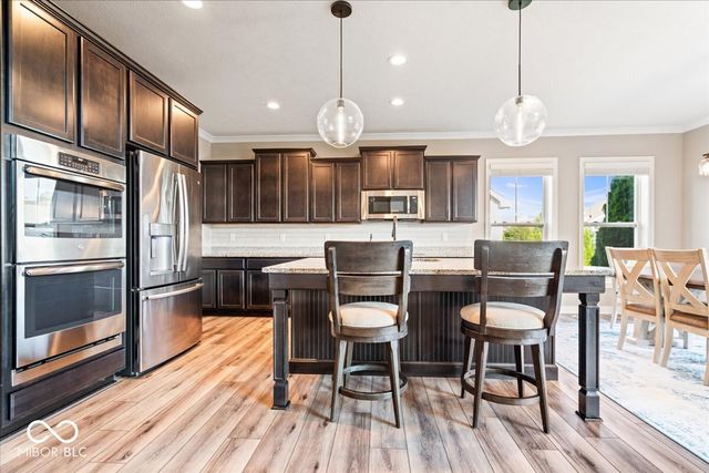 15154 Blue Ribbon Boulevard, Fishers, IN 46040