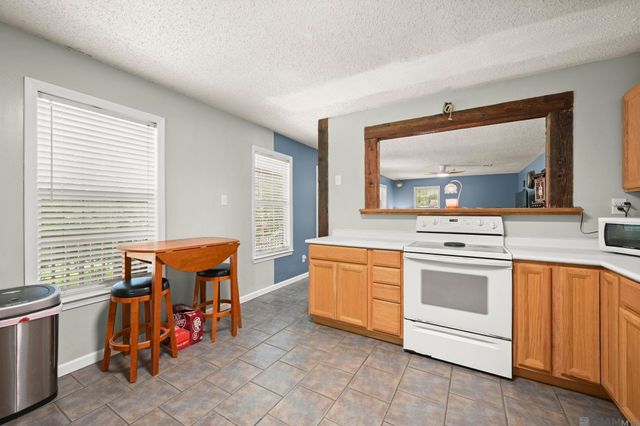 18199 Beechwood, Prairieville, LA 70769