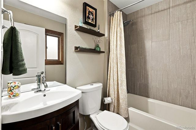 4719 S Fox Street, Englewood, CO 80110