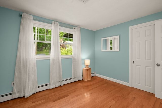 45 Hobson St, Saugus, MA 01906