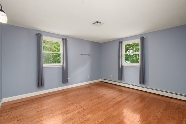 45 Hobson St, Saugus, MA 01906