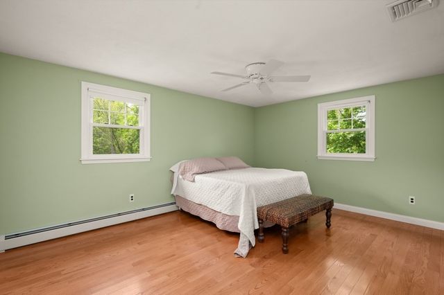 45 Hobson St, Saugus, MA 01906