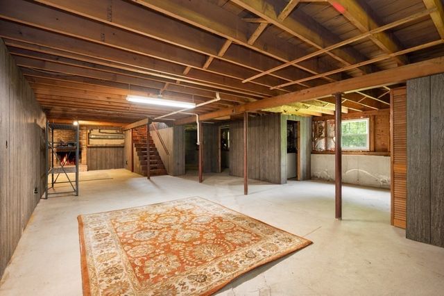 45 Hobson St, Saugus, MA 01906