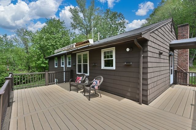 45 Hobson St, Saugus, MA 01906