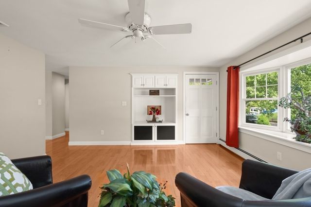 45 Hobson St, Saugus, MA 01906