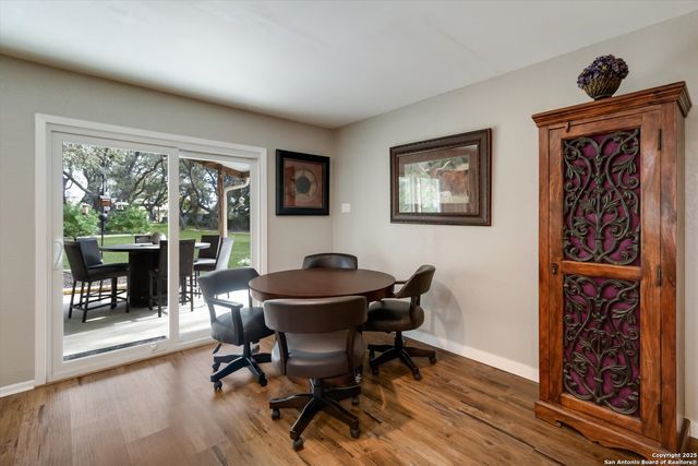 14310 Oak Shadows, San Antonio, TX 78232