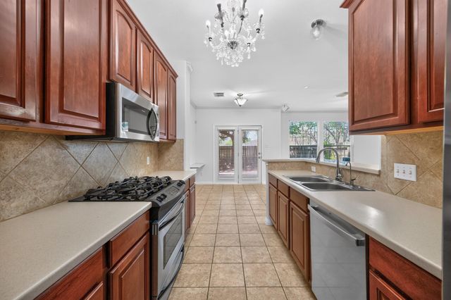 1101 E Parmer LN 217, Austin, TX 78753