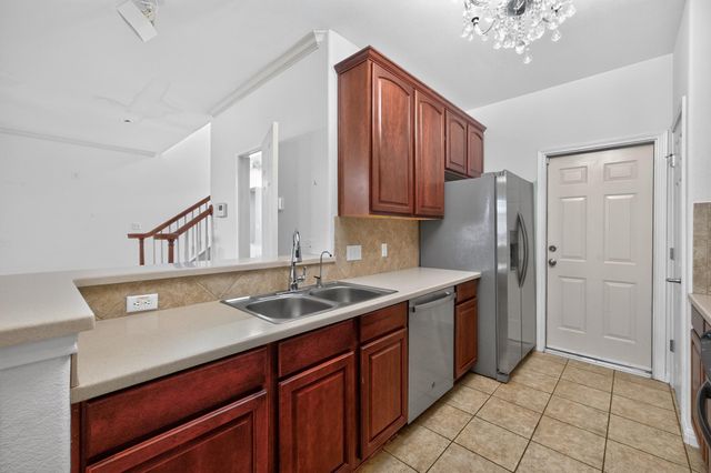 1101 E Parmer LN 217, Austin, TX 78753