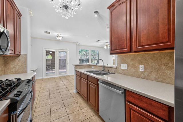1101 E Parmer LN 217, Austin, TX 78753