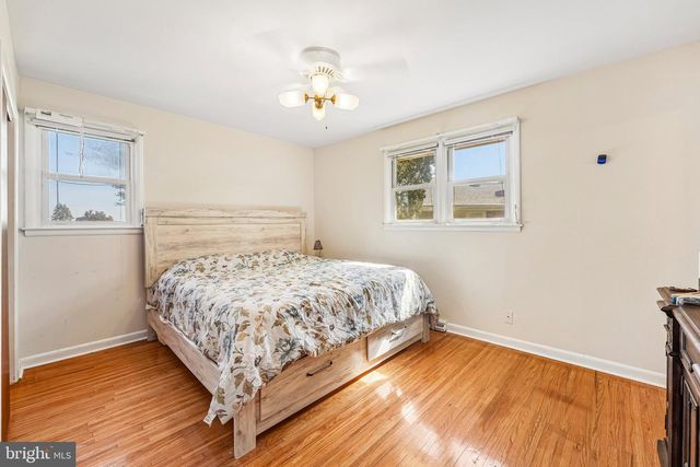 914 WESTDALE PL, Springfield, PA 19064