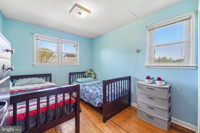 914 WESTDALE PL, Springfield, PA 19064