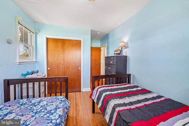 914 WESTDALE PL, Springfield, PA 19064