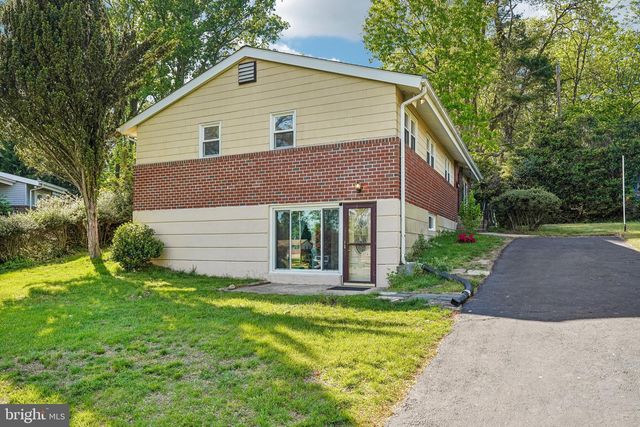 914 WESTDALE PL, Springfield, PA 19064