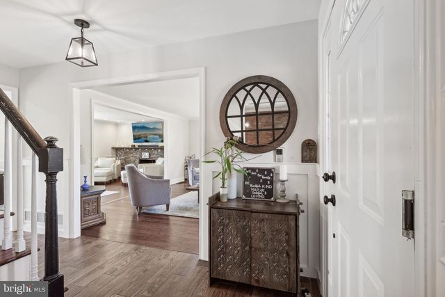 18 ASHLAWN RD, Malvern, PA 19355