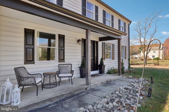 18 ASHLAWN RD, Malvern, PA 19355