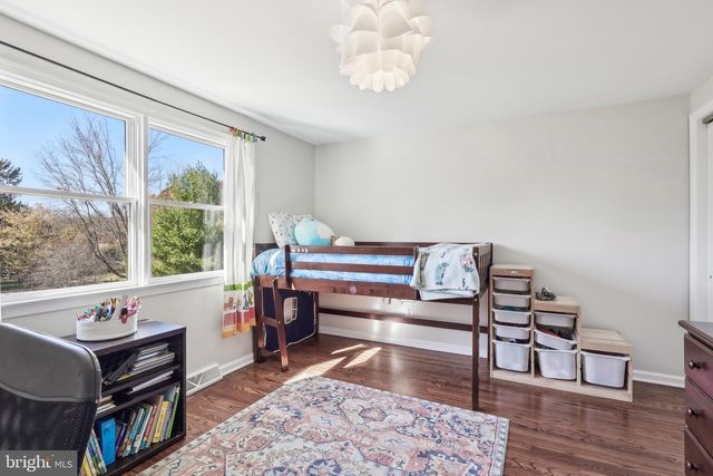 18 ASHLAWN RD, Malvern, PA 19355