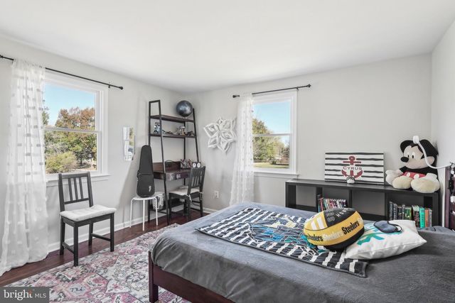 18 ASHLAWN RD, Malvern, PA 19355