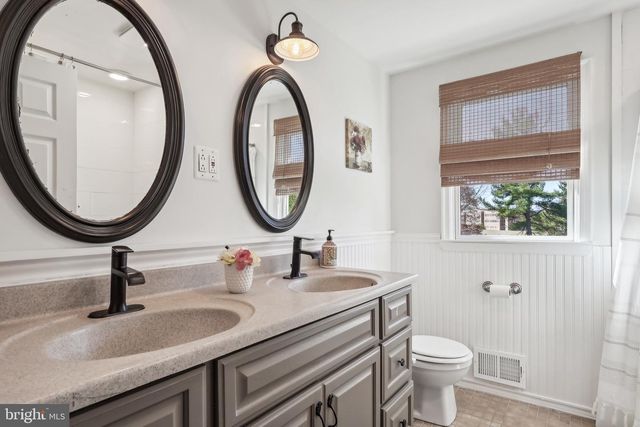 18 ASHLAWN RD, Malvern, PA 19355