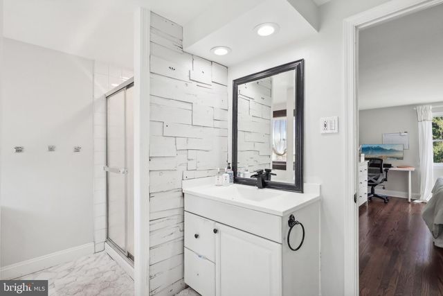 18 ASHLAWN RD, Malvern, PA 19355