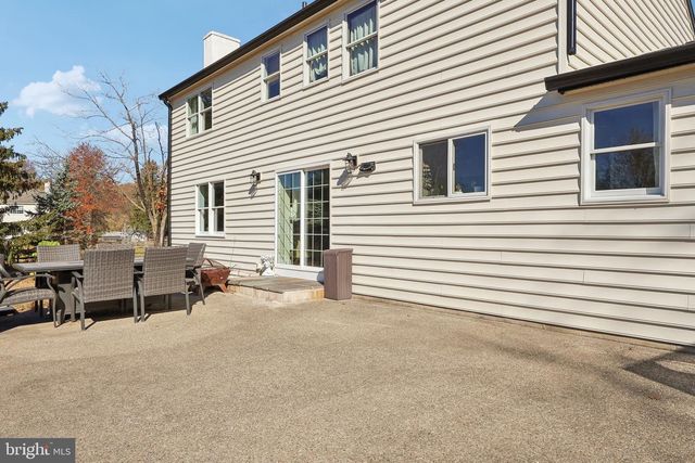 18 ASHLAWN RD, Malvern, PA 19355