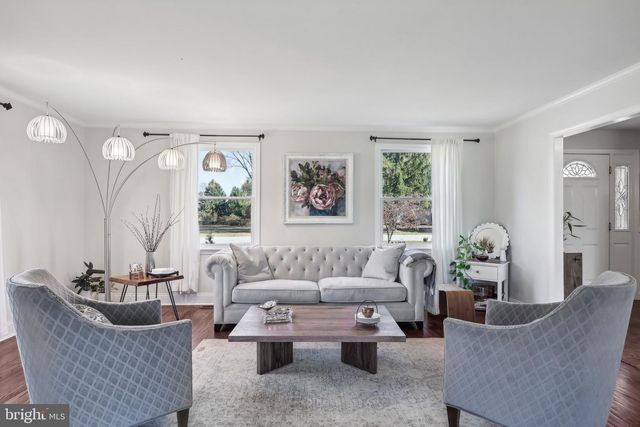 18 ASHLAWN RD, Malvern, PA 19355