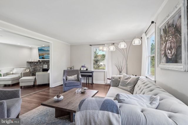 18 ASHLAWN RD, Malvern, PA 19355