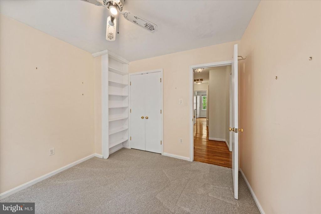 Image 15 of property listing at 1508 COLUMBIA AVE, Rockville, MD 20850
