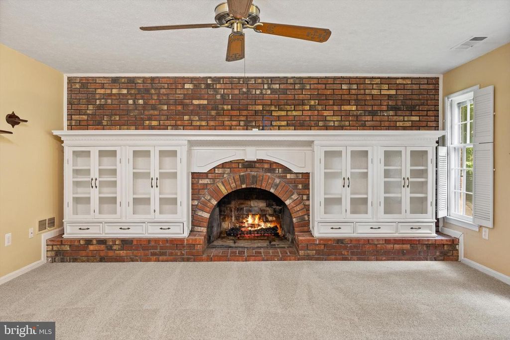 Image 25 of property listing at 1508 COLUMBIA AVE, Rockville, MD 20850