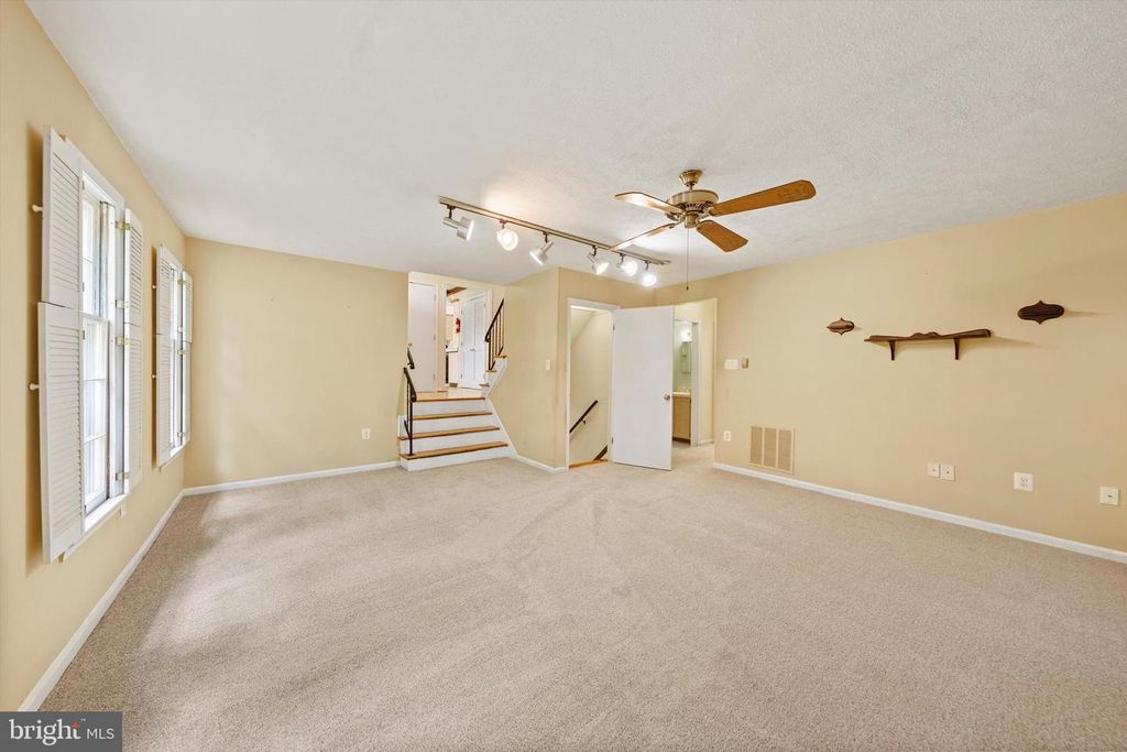 Image 27 of property listing at 1508 COLUMBIA AVE, Rockville, MD 20850