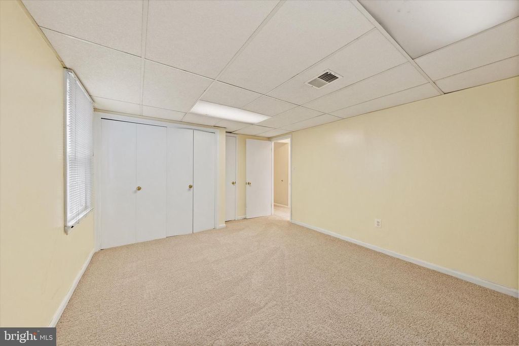 Image 31 of property listing at 1508 COLUMBIA AVE, Rockville, MD 20850