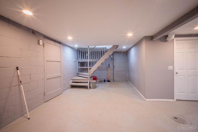 6765 Richard Avenue, North College Hill, OH 45224