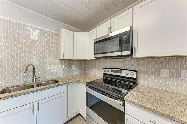 420 ARMADA ROAD S, Venice, FL 34285