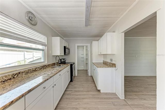 420 ARMADA ROAD S, Venice, FL 34285