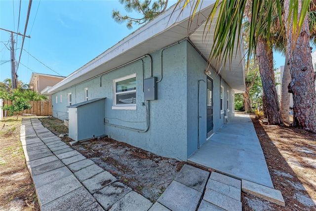 420 ARMADA ROAD S, Venice, FL 34285