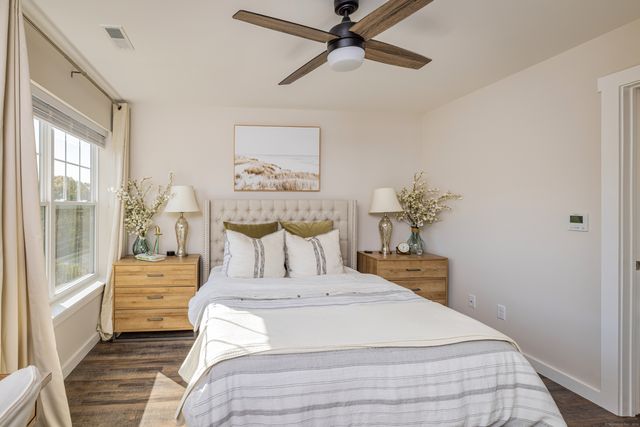 94 North Bridebrook Road 805, East Lyme, CT 06357