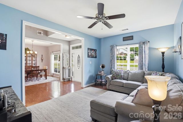 125 Louden Drive, Mooresville, NC 28115