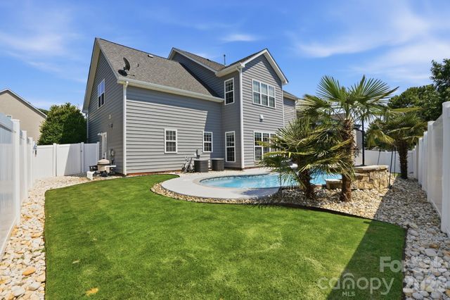 125 Louden Drive, Mooresville, NC 28115