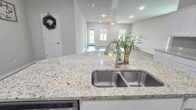 13931 Malbec Ave, Baton Rouge, LA 70817