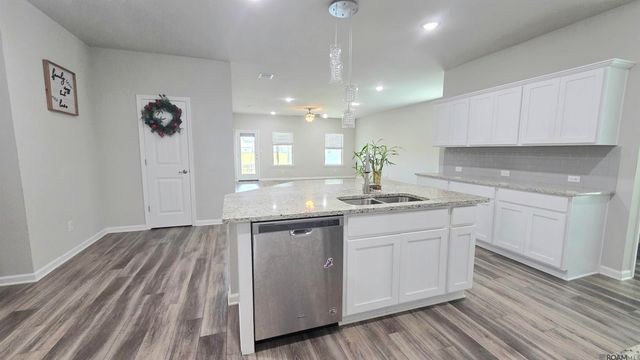 13931 Malbec Ave, Baton Rouge, LA 70817