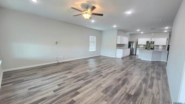 13931 Malbec Ave, Baton Rouge, LA 70817