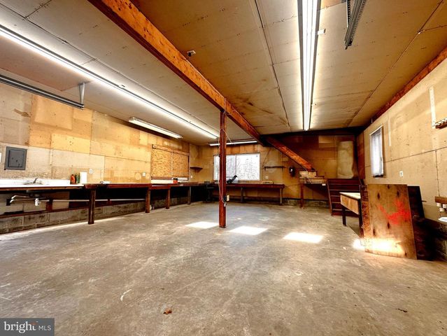 111 CEMETERY LN, Church Hill, MD 21623