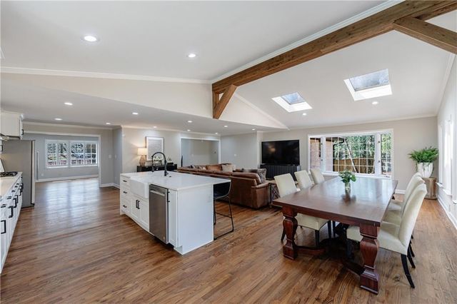 315 Amberidge Trail, Sandy Springs, GA 30328