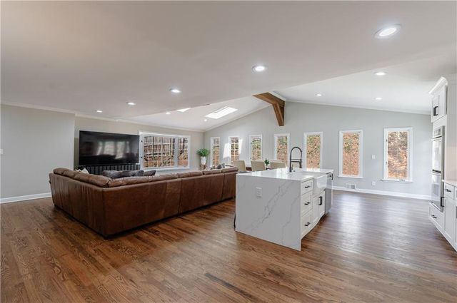 315 Amberidge Trail, Sandy Springs, GA 30328