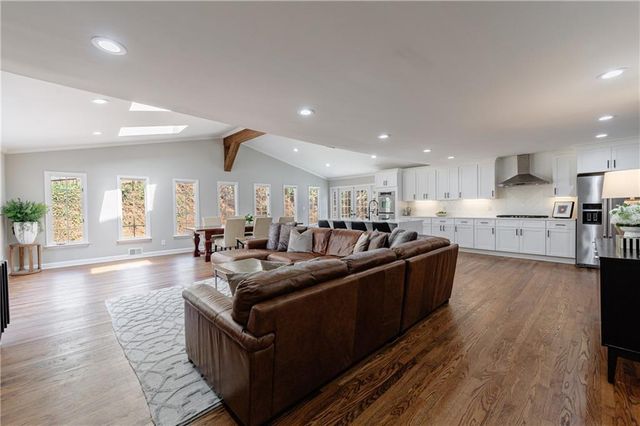 315 Amberidge Trail, Sandy Springs, GA 30328