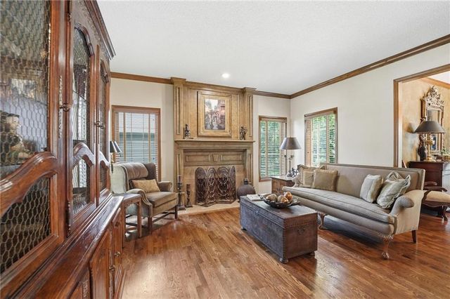 14227 Eby Street, Overland Park, KS 66221