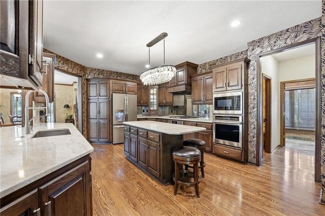 14227 Eby Street, Overland Park, KS 66221