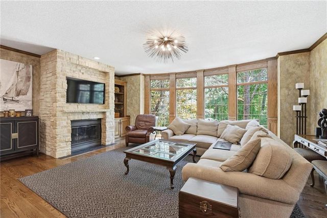14227 Eby Street, Overland Park, KS 66221